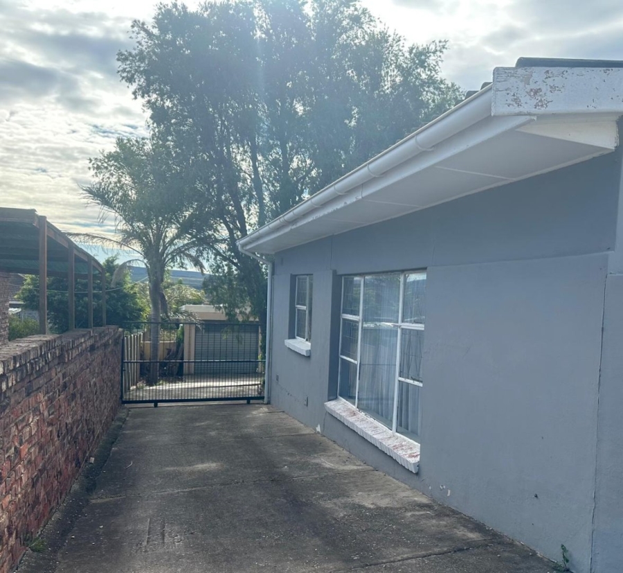 3 Bedroom Property for Sale in Bothasrus Eastern Cape